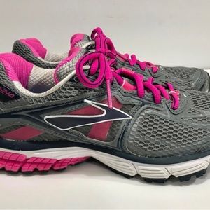Brooks Ravenna shoes